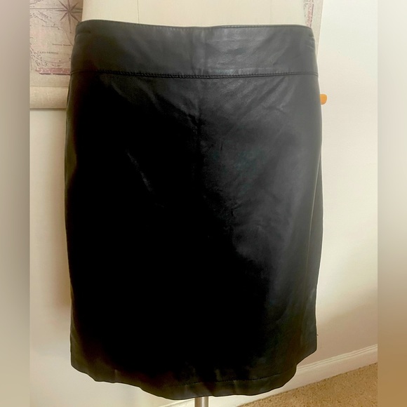 Vegan leather pencil skirt - Picture 1 of 5